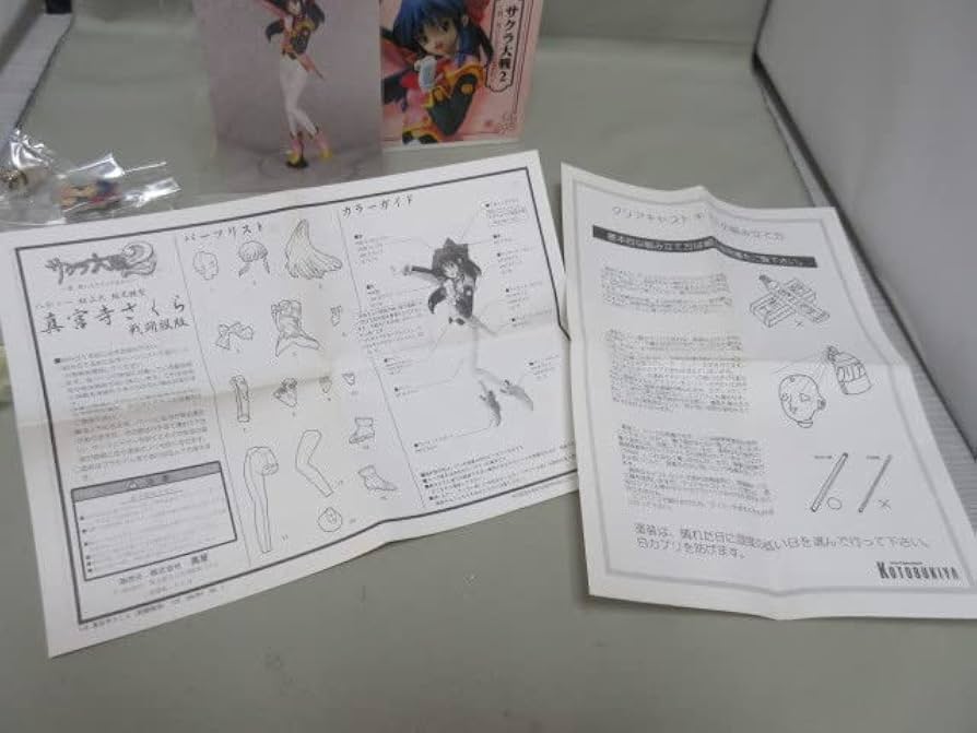 コトブキヤ 「サクラ大戦2」真宮寺さくら 1/8 透明キャスト仕様 限定版 コトブキヤ 「サクラ大戦2」真宮寺さくら 1/8 透明キャスト仕様